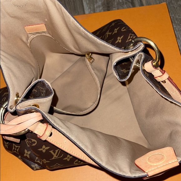 Louis Vuitton Handbags - Louis Vuitton Purse